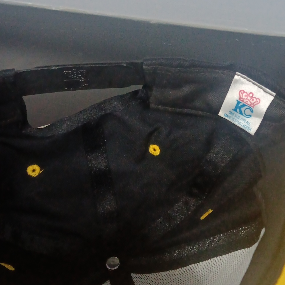 PRESTONE HAT - Picture 4 of 5